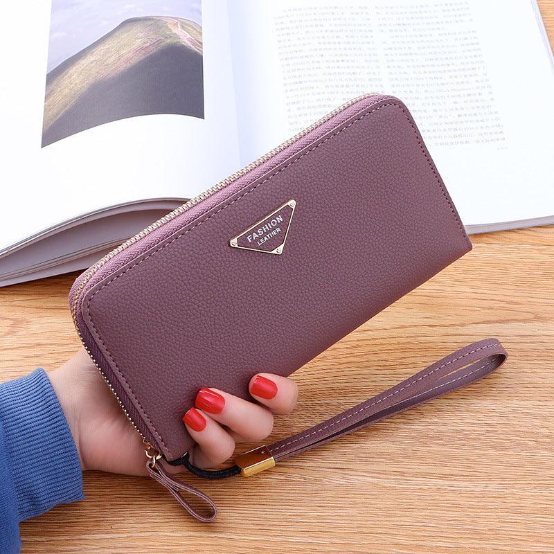 Casual single pull ladies wallet with lychee pattern, large capacity PU leather clutch with zipper buckle and wrist strap